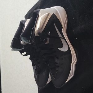 Nike hyperdunk shoes sz 8.5